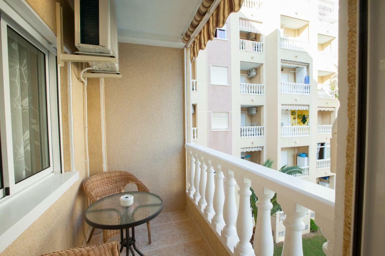 Apartment on San Julián Torrevieja Esterno foto