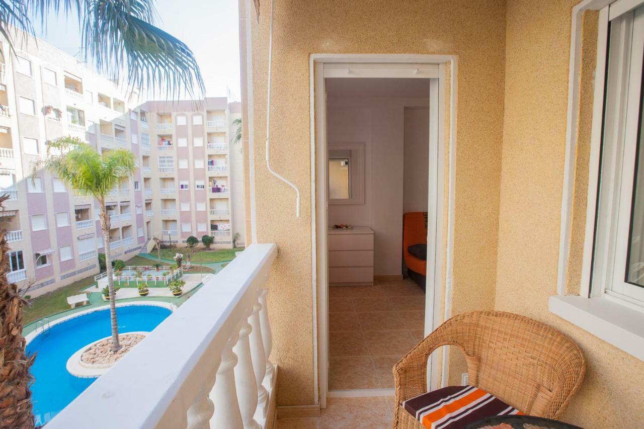 Apartment on San Julián Torrevieja Esterno foto